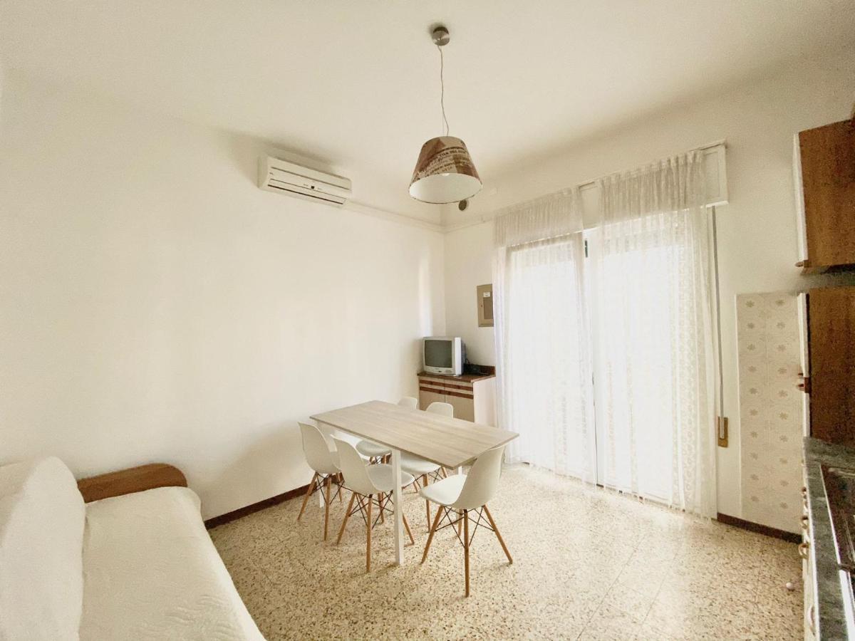 Euroresidence - Piazza Mazzini- 30 Mt Dal Mare - Immobil Relax Lido di Jesolo Exteriér fotografie